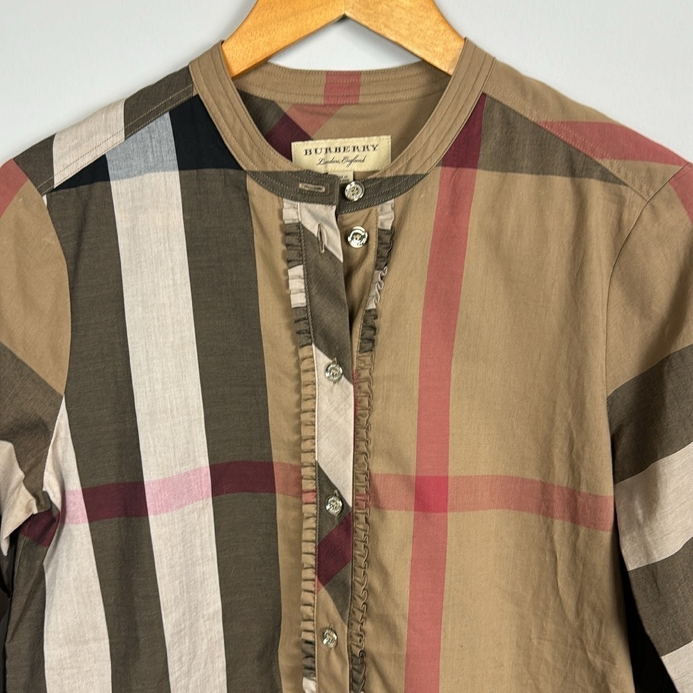 Burberry Plaid Print Cotton Mock Neck Blouse. Size US 4. - Picture 3 of 17